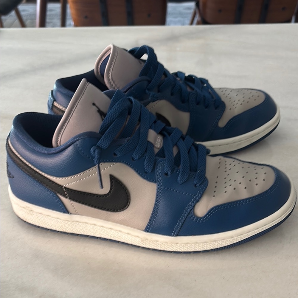 Nike Air Jordan’s Blue and Gray Athletic Shoes Low-Top Design
